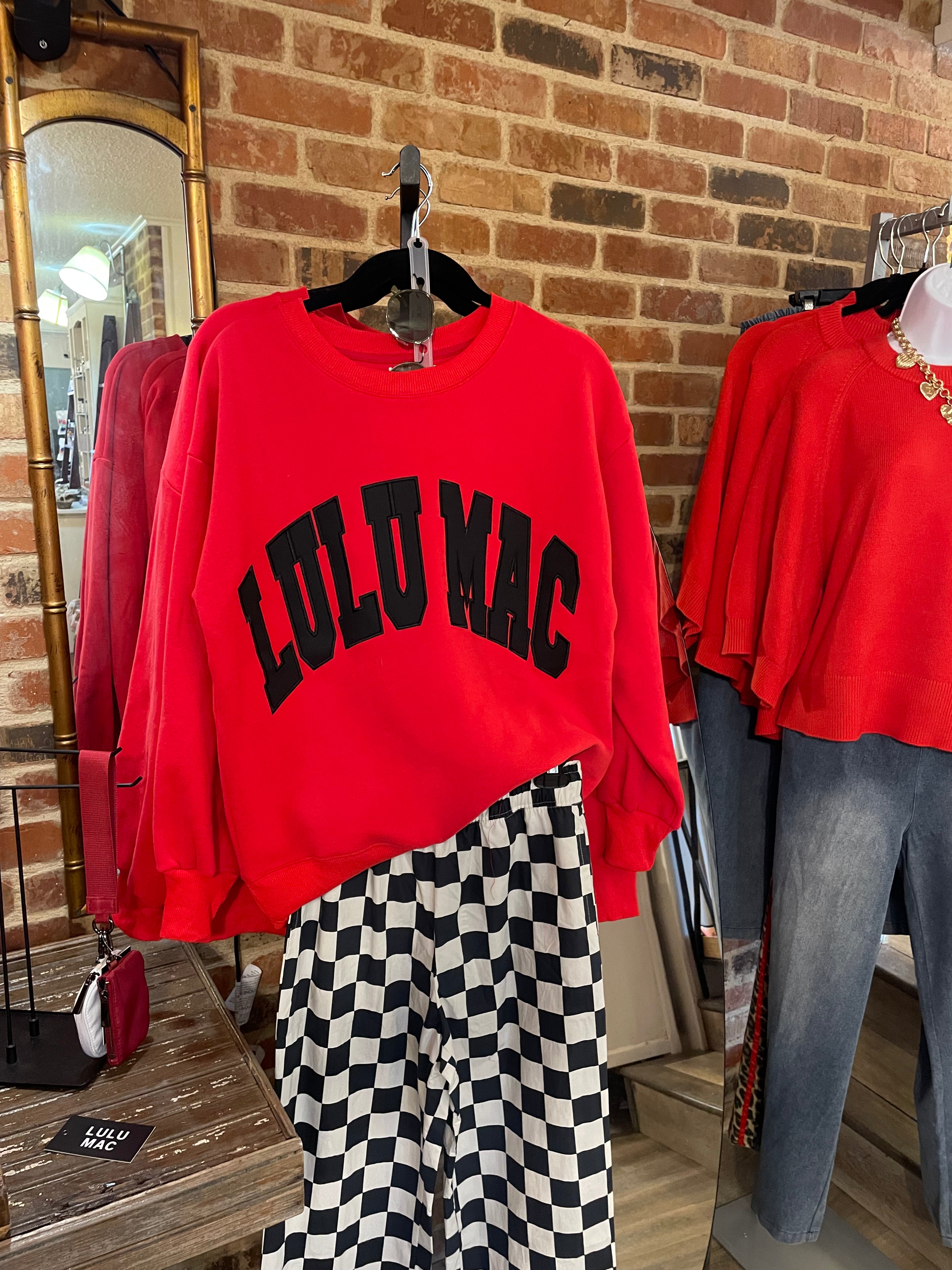 LULU MAC Sweatshirt